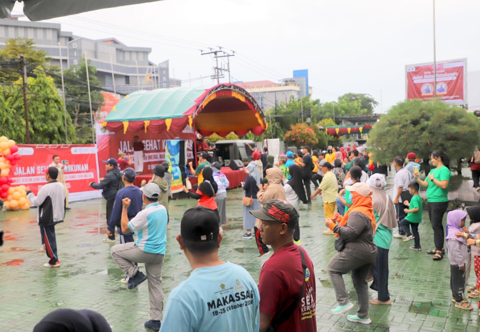 Jalan Sehat Kerukunan sebagai simbol penguatan toleransi dan persatuan lintas umat beragama di Bumi Etam