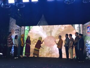 Pekan Budaya Borneo 2025 resmi dibuka pada Jumat (12/12/2025) di Taman Bekapai, Balikpapan