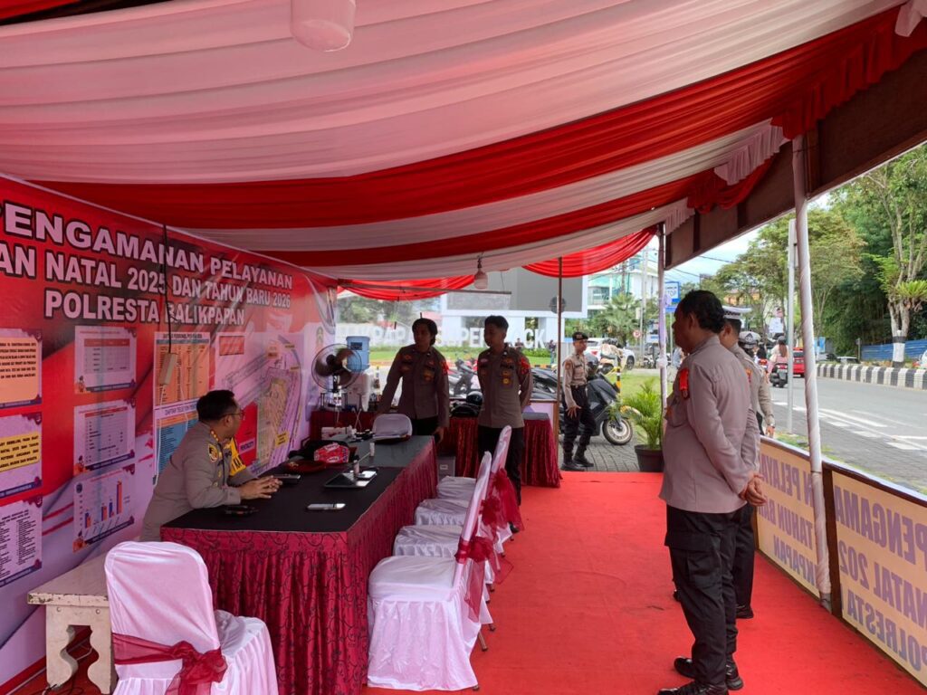 Kapolresta Balikpapan Pastikan Seluruh Pos Pengamanan dan Pos Terpadu Siap Layani Masyarakat Pos Pengamanan dan Pos Terpadu, Minggu 21 Desember 2025