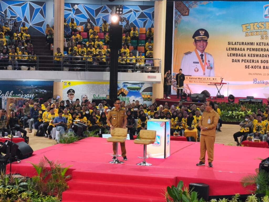 Wali Kota Balikpapan Rahmad Mas’ud saat melaunching Logo HUT Kota ke-129 di Gedung BSSC DOme, Senin 22 Desember 2025