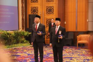 Deputi Gubernur Bank Indonesia, Filianingsih Hendarta, secara resmi mengukuhkan Jajang Hermawan sebagai Kepala KPw BI Kaltim menggantikan Budi Widihartanto, Senin (26/1/2026)