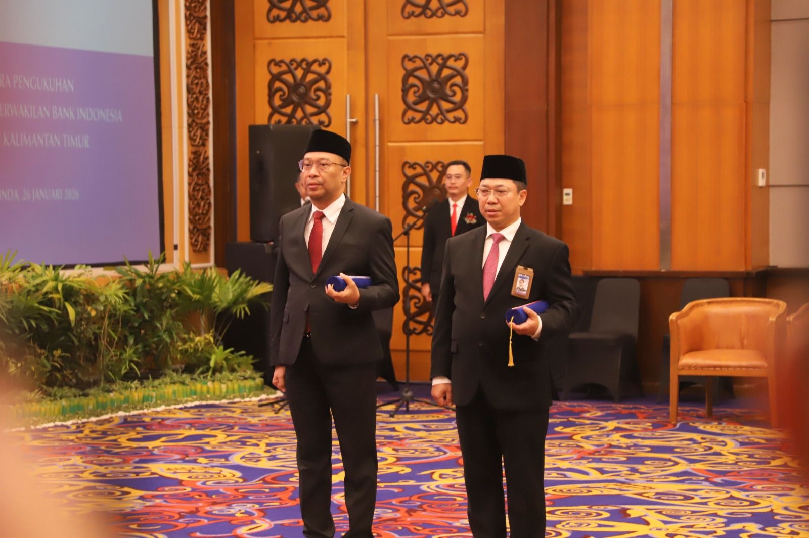 Deputi Gubernur Bank Indonesia, Filianingsih Hendarta, secara resmi mengukuhkan Jajang Hermawan sebagai Kepala KPw BI Kaltim menggantikan Budi Widihartanto, Senin (26/1/2026)