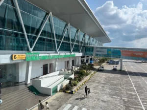 Bandar Udara Aji Pangeran Tumenggung (APT) Pranoto Samarinda / Pemprov