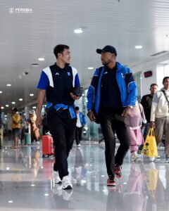 Leo Tupamahu dan Gunawan Dwi Cahyo memimpin skut Persiba Balikpapan menuju Kudus / FB Persiba