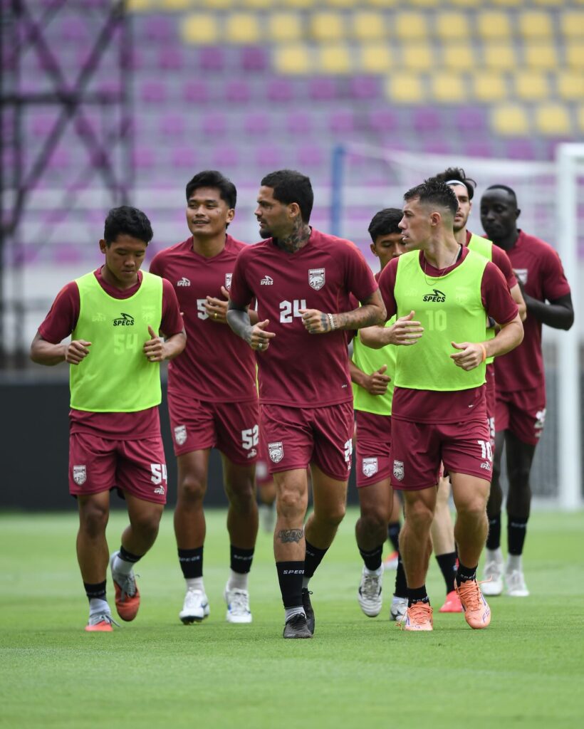 Skuat Borneo FC melakukan latihan / FB Borneo FC