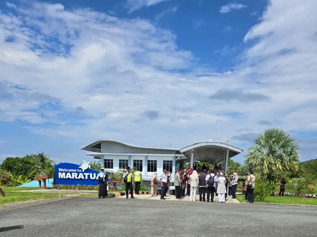 Bandara Maratua Berau