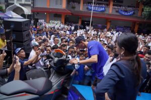 Toprak Razgatlıoğlu Bikin Kagum Pelajar SMK Negeri 39 Jakarta