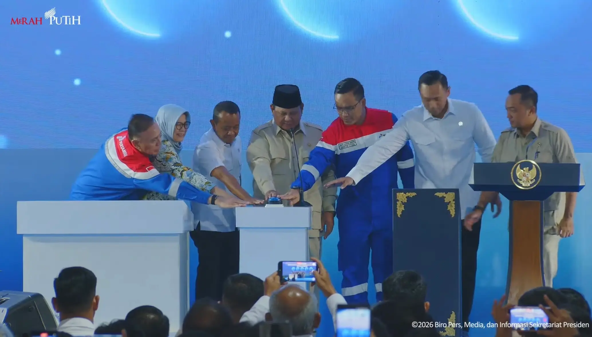 Presiden Prabowo Subianto meresmikan infrastruktur energi terintegrasi Rencana Induk Pengembangan Kilang Pertamina (RDMP) Balikpapan di Provinsi Kalimantan Timur, Senin (12/1/2026). / Pemprov