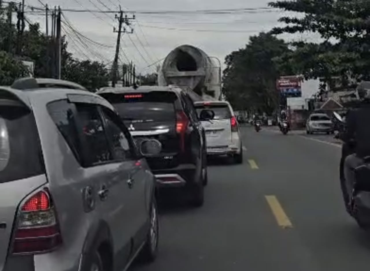 Salah satu tik kemacetan dari Borneo Paradiso sampai Manggar Balikpapan Timur