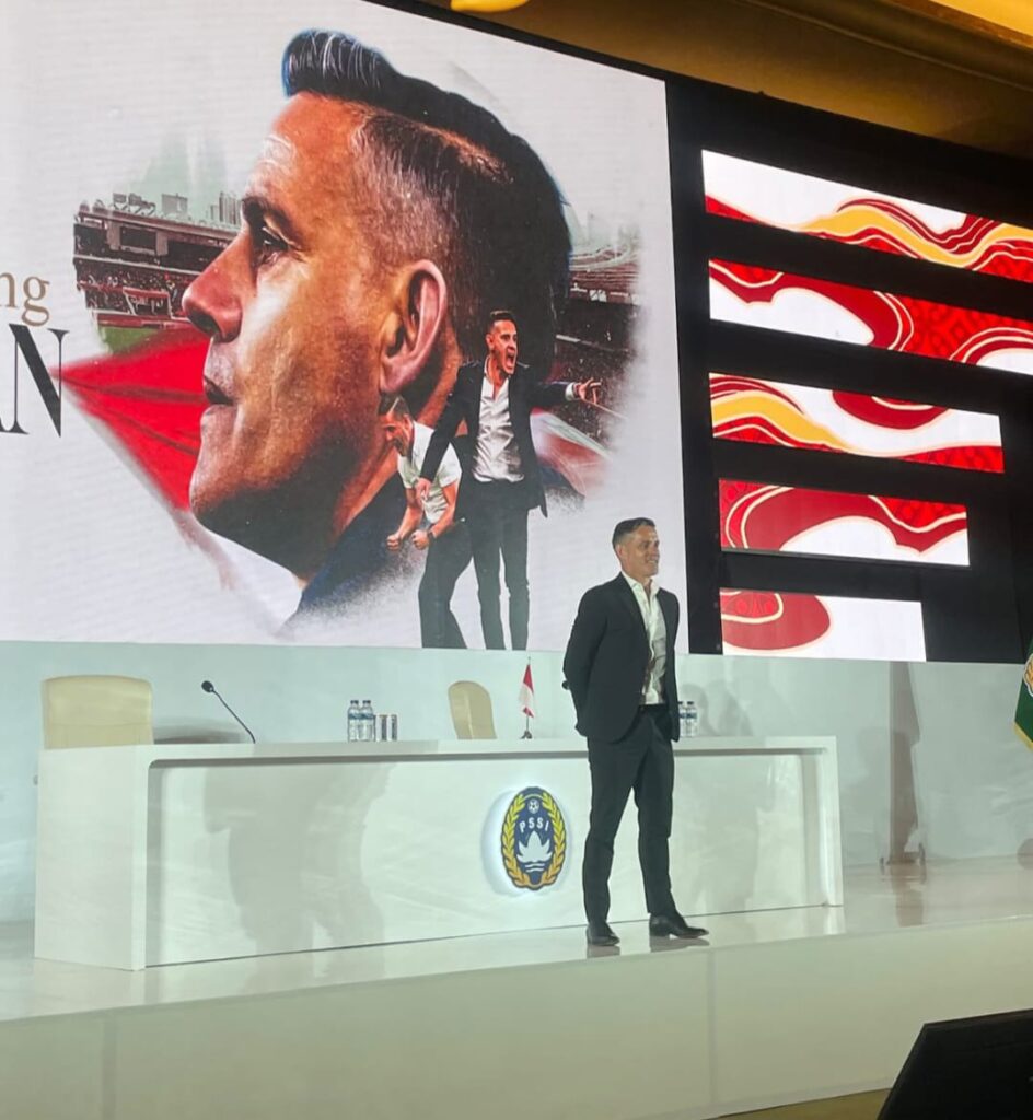 John Herdman diperkenalkan ke publik / dok pribadi