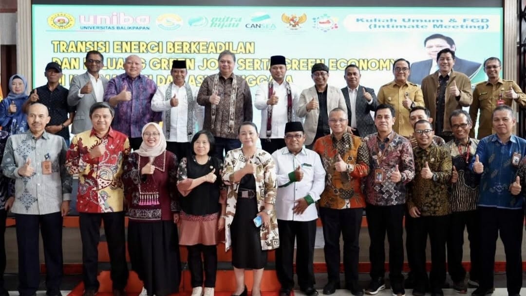 Gubernur Kalimantan Timur, Rudy Mas’ud, saat memberikan kuliah umum di Universitas Balikpapan (Uniba) pada Selasa (27/1/2026)