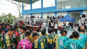 Turnamen sepak bola kelompok umur bergengsi, Piala Wali Kota U-12, resmi dibuka pada Sabtu (14/2/2026) sore di Training Center Batakan, Balikpapan.