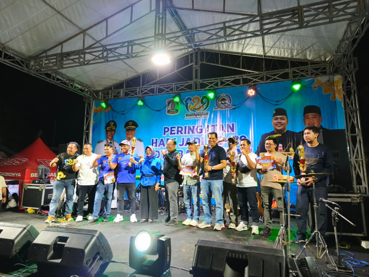 Pemerintah Kota (Pemkot) Balikpapan menggelar acara Malam Kebersamaan di Area Parkir Asrama Haji Balikpapan, Sabtu (14/2/2026) malam