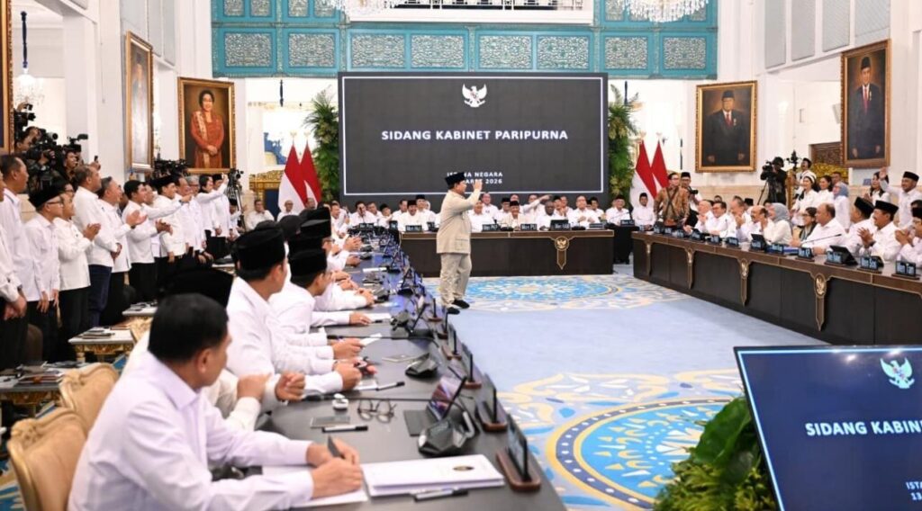 Presiden Prabowo Subianto saat Sidang Kabinet Paripurna yang digelar di Istana Negara, Jumat (13/02/2026) (foto : setneg)