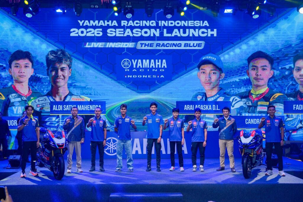 Peluncuran Yamaha Racing Indonesia 2026 di Jakarta. Jajaran pembalap bersama motor balap andalan, siap tempur di kejuaraan dunia dan Asia musim ini.