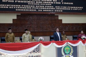 Rapat Paripurna ke-7 DPRD Kaltim di Gedung Karang Paci, Samarinda, Senin (30/3/2026).
