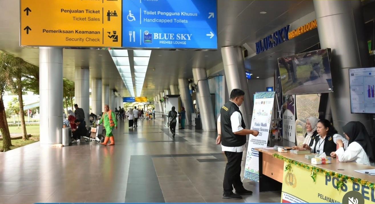 Layanan Konsultasi Keluarga dan Kontrasepsi Gratis di Bandara APT Pranoto Samarinda (foto : BKKBN Kaltim)