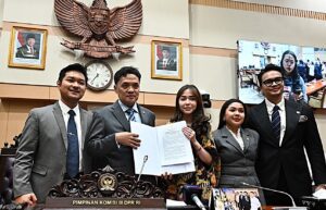 Ketua Komisi III DPR RI Habiburokhman usai memimpin RDPU Komisi III DPR RI dengan Nabilah O’Brien beserta kuasa hukumnya di Gedung Nusantara II, Senayan, Jakarta, Senin (9/3/2026). Foto : Runi/Andri