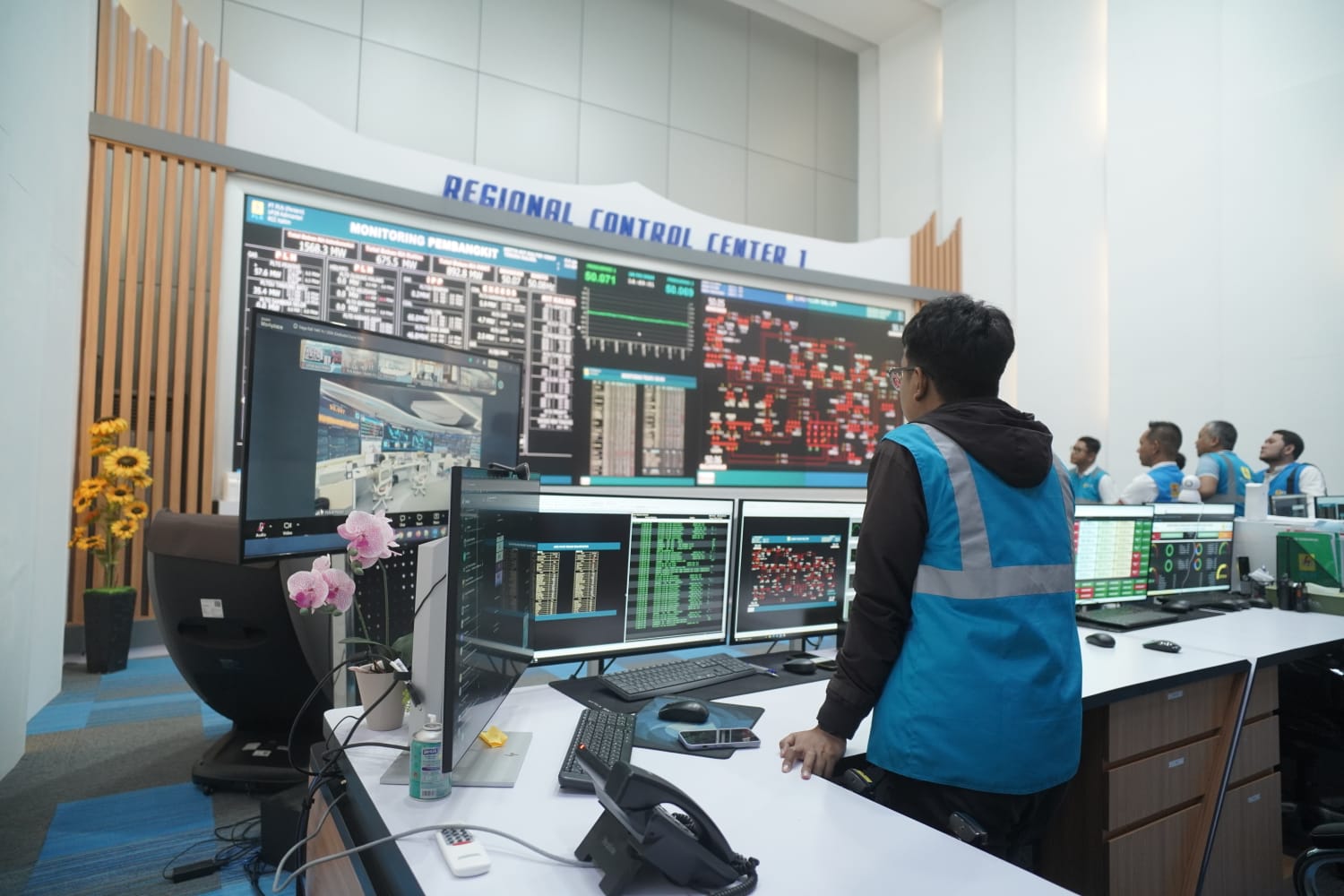 PLN UID Kaltimra Pantau 24 Jam di 95 Posko Siaga