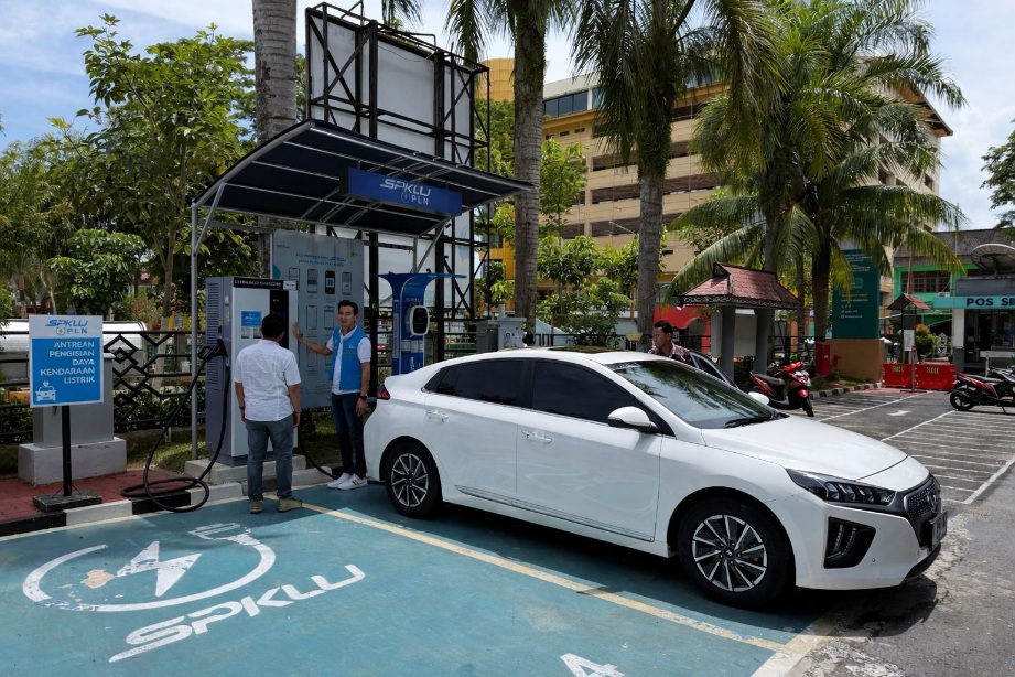 SPKLU Kaltim & Kaltara PLN sebagai dukungan kelancaran perjalanan jelang Idulfitri.