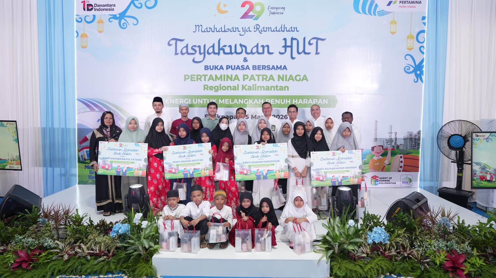 Hari Ulang Tahun (HUT) ke-29, Pertamina Patra Niaga Regional Kalimantan menggelar kegiatan tasyakuran bertema “Energi untuk Melangkah Penuh Harapan”. / Pertamina