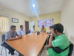 Polsek Balikpapan Timur gelar rapat koordinasi lintas sektoral bersama para pengelola objek wisata Selasa (17/3/2026) (foto : Inibalikpapan/Samsul)