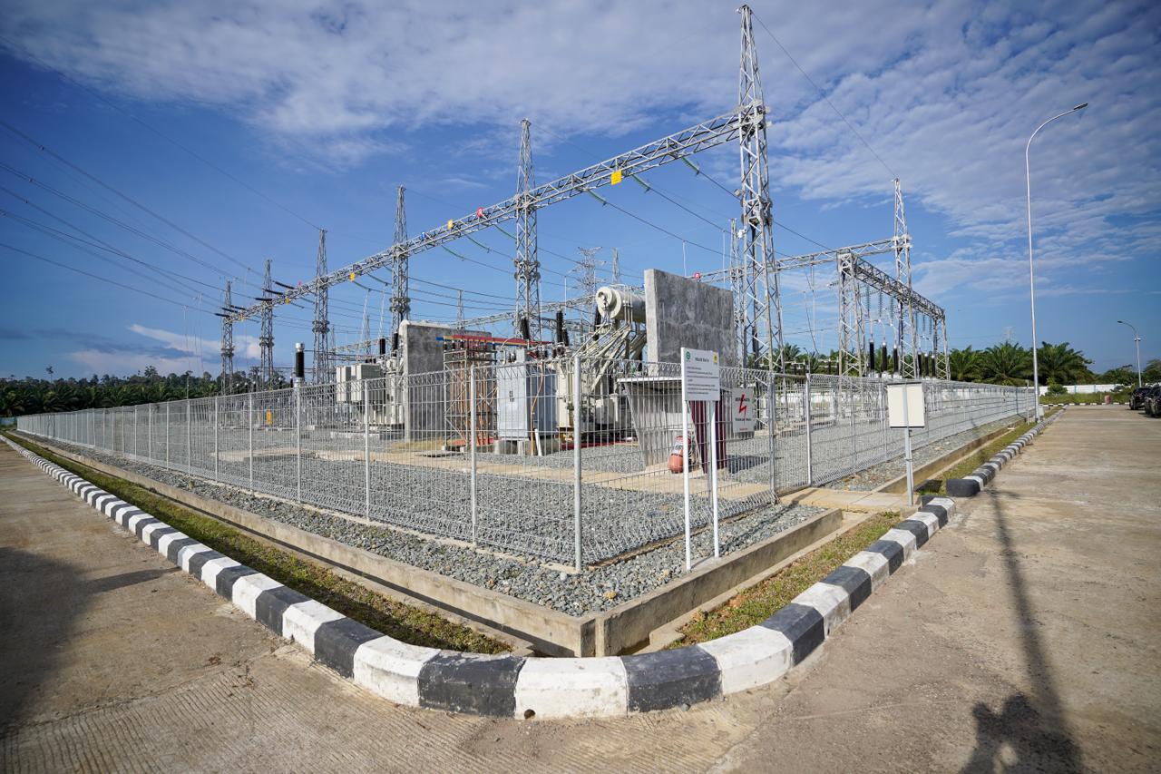 Gardu Induk (GI) Talisayan yang dibangun PLN UIP Kalimantan Bagian Timur menjadi bagian penting dalam memperkuat sistem kelistrikan guna menjaga keandalan pasokan listrik di Kalimantan Timur dan Kalimantan Utara.