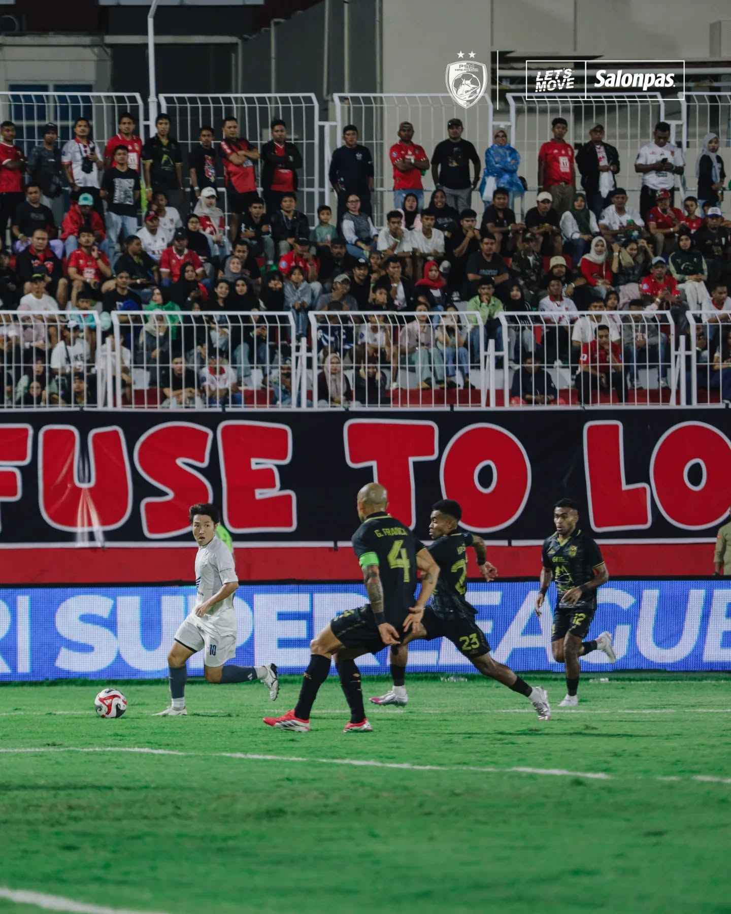 Laga Malut United FC vs PSM Makassar yang berakhir dengan skor 3-3 (foto : Oficial PSM Makassar)