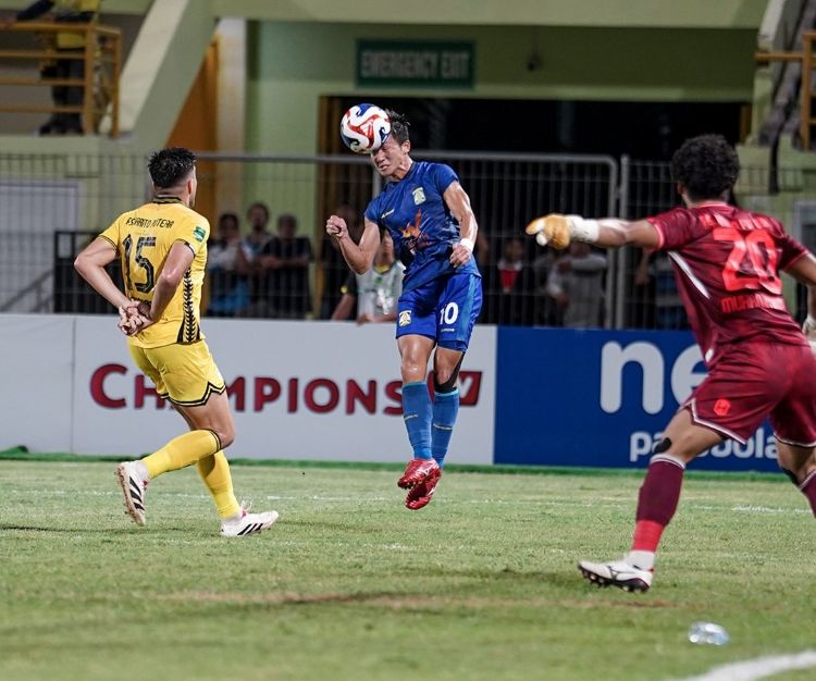 Laga Barito Putera vs Persiba Balikpapan yang berakhir imbang 3-3 (foto : oficial Persiba)