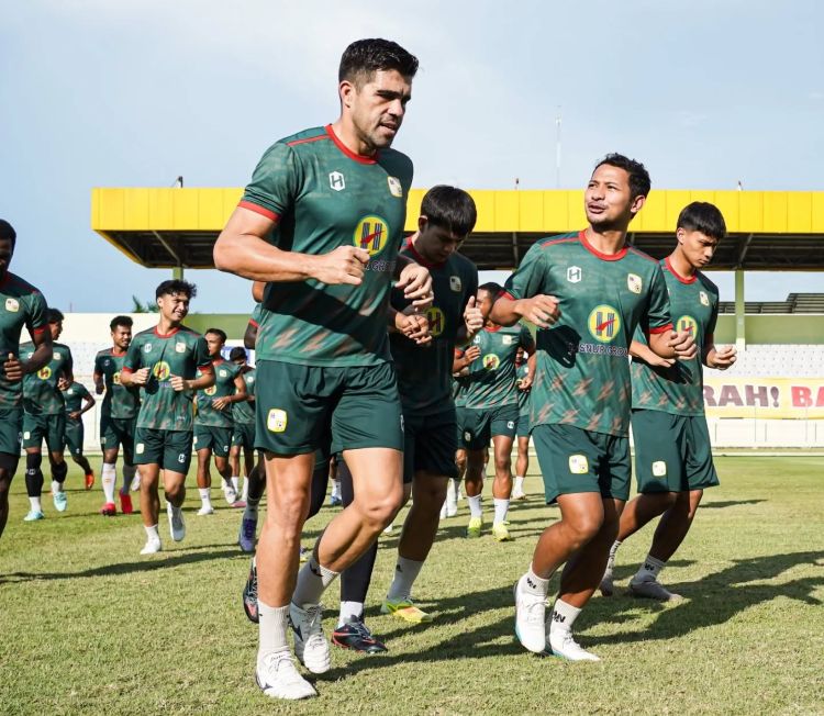 Skuat Barito Putera melakukan persiapan jelang laga terakhir (foto : Oficial Barito Putera)