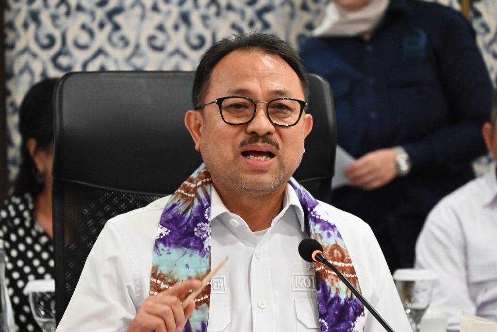 Anggota Komisi XIII DPR RI, Pangeran Khairul Saleh, saat memimpin Kunjungan Kerja Spesifik ke Kantor Wilayah Direktorat Jenderal Imigrasi Provinsi Kalimantan Selatan, Kamis (9/4/2026). Foto: Jiwa/Alma