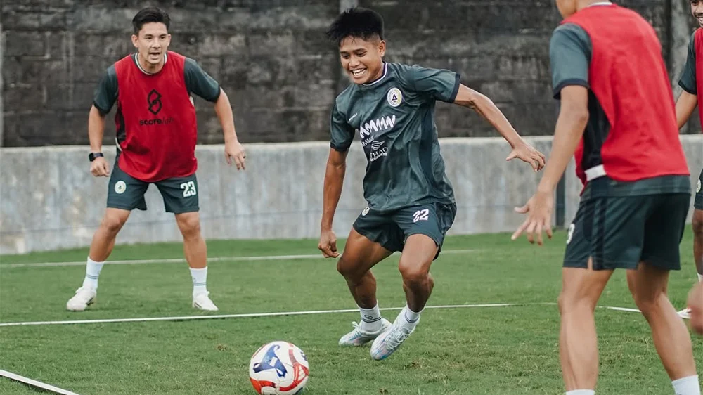 Pemain PSS Sleman sedang berlatih (foto : Ileague)
