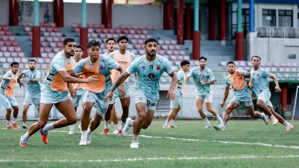 Pemain Madura United FC tengah berlatih / Ileague