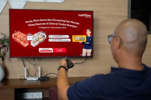 Telkomsel menghadirkan IndiHome Ultra Mesh WiFi, teknologi yang dirancang untuk menyebarkan sinyal lebih merata ke seluruh rumah.