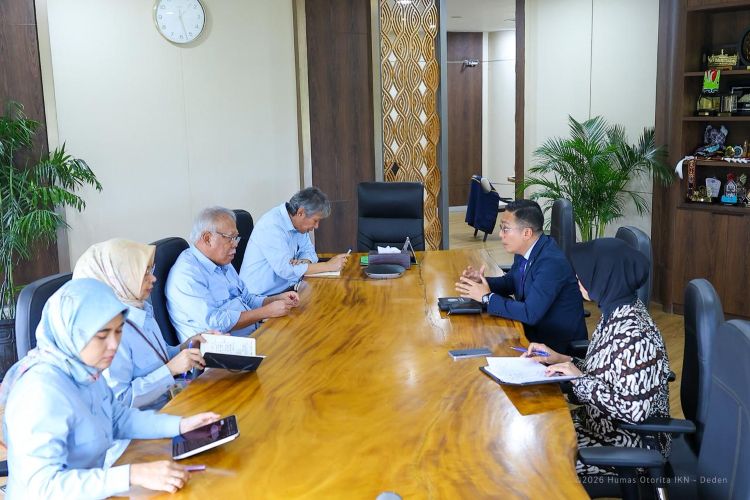 Kepala Otorita IKN, Basuki Hadimuljono, beserta jajaran menyambut langsung kehadiran Security Adviser and Representative of UNDSS to Indonesia and Timor-Leste, Allan Mendoza, di Kantor Balai Kota Otorita IKN, pada Senin (13/04/2026).