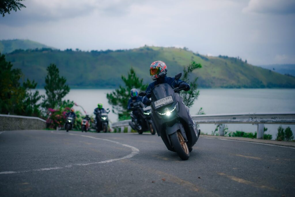 Touring Yamaha di Danau Toba 360 Derajat, lewat MAXI Tour Boemi Nusantara 2026