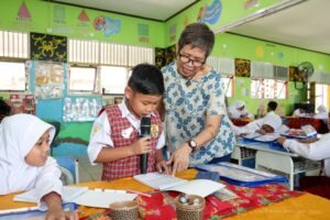 Otorita IKN bekerja sama dengan INOVASI menyelenggarakan pelatihan menulis cerita anak di SDN 019 Sepaku diikuti oleh 24 siswa dari 8 Sekolah Dasar di gugus 1 Sepaku.