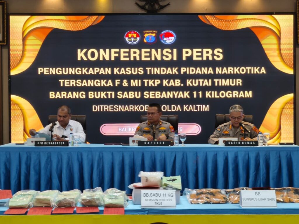 Konfrensi pers Polda Kaltim terkait kasus narkoba seberat 11 kilogram (foto : Inibalikpapan/samsul)