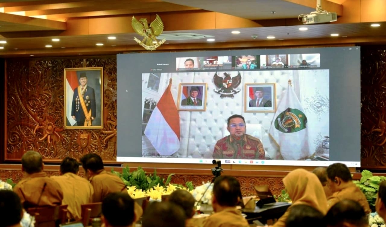 Gubernur Kaltim Rudy Mas'ud Pimpin Rapat Koordinasi