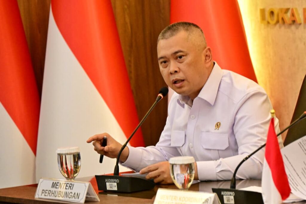 Menteri Perhubungan Dudy Purwagandhi