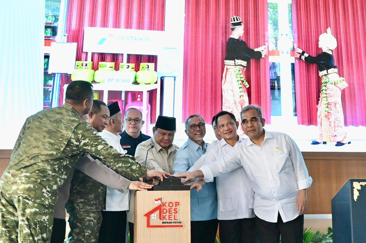 Prabowo Subianto meresmikan operasionalisasi 1.061 Koperasi Desa/Kelurahan Merah Putih (KDKMP)