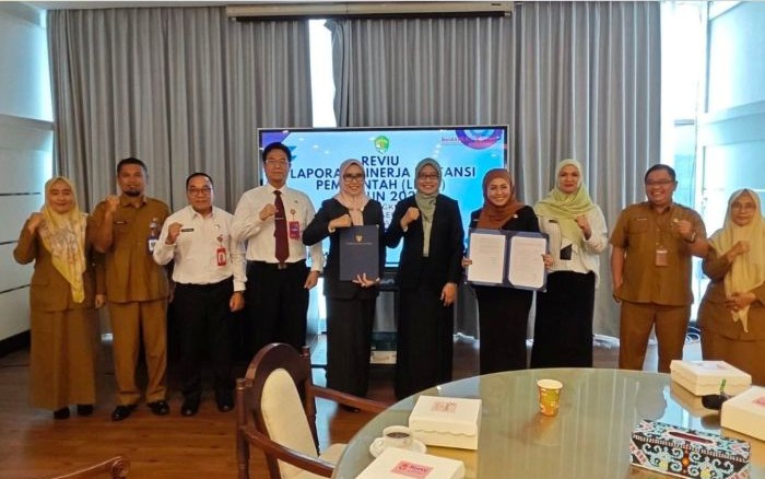 Monitoring dan Evaluasi Rencana Aksi Triwulan I Tahun 2026 serta Pemenuhan Data Evaluasi SAKIP Tahun 2026 di Ruang Pandurata, Kantor Gubernur Kaltim, Senin (4/5/2026).