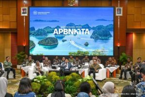 Menteri Keuangan (Menkeu) Purbaya Yudhi Sadewa dalam Konferensi Pers APBN Kita di Jakarta pada Selasa (05/05).