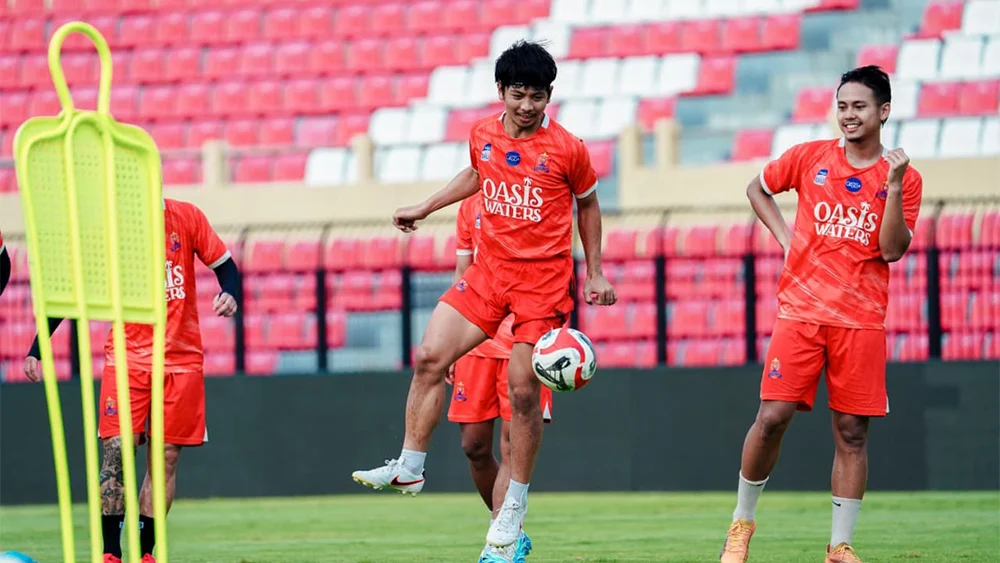 Pemain Persijap Jepara sedang berlatih (foto : Ileague)