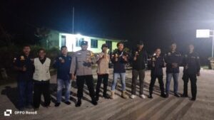 Bhabinkamtibmas Graha Indah dan Karang Joang bersama FKPM menggelar patroli kolaborasi di wilayah sepi Transad Balikpapan