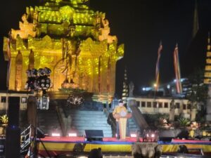 Pendar cahaya lilin yang menyala syahdu di Mahavihara Buddhamanggala Balikpapan pada Minggu (31/5/2026) malam tidak sekadar menandai puncak peringatan Hari Tri Suci Waisak 2570 Tahun Buddhis