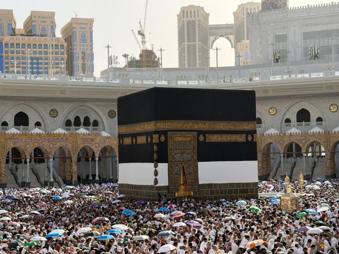Penyelenggaraan ibadah haji 1447 H/2026 M, hingga hari ke-30 masa operasional, sebanyak 498 kloter dengan 192.185 jemaah dan 1.984 petugas telah diberangkatkan menuju Arab Saudi.