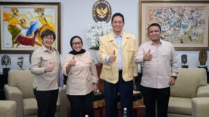 Kepala Badan Gizi Nasional Nanik S Deyang Bersama Dua Wakil Kepala Badan Gizi Nasional Agustina Arumsari dan Mayjen Trenggono melakukan pertemuan dengan Menteri Keuangan Purbaya Yudhi Sadewa di Kementerian Keuangan, Jakarta, Kamis (25/06/2026). (foto : BGN)