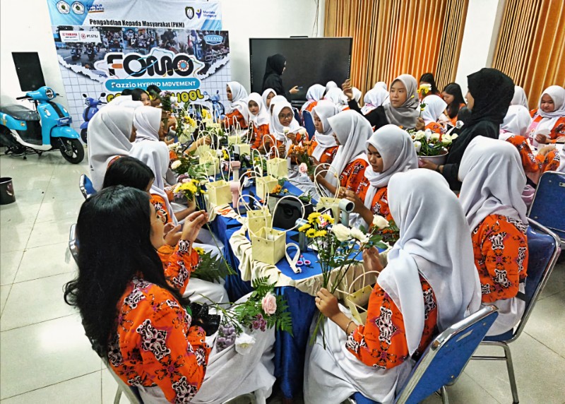 Puluhan Siswa Samarinda Antusias Ikut Kelas Kreatif Yamaha,