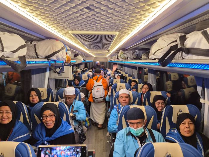 Kementerian Haji dan Umrah menyampaikan bahwa jemaah haji Indonesia mulai memasuki fase kepulangan gelombang pertama ke Tanah Air